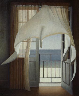 Janela com cortinas II
